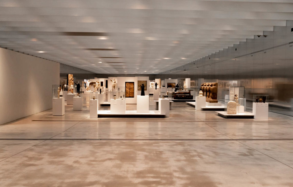 galerie du temps au Louvre-lens